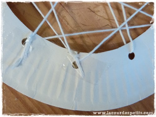 Bricolage Halloween carte a lacer attache