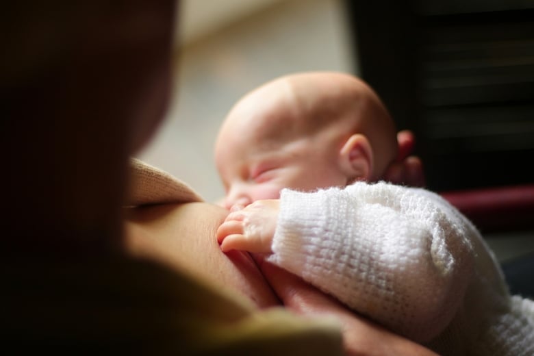 Bébé allaité